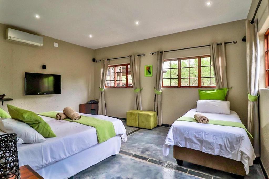 Luxury Kruger Escape Villa Marloth Park Kültér fotó